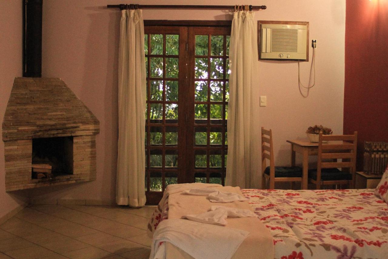 Pousada Riacho Da Serra Penedo  Exterior photo